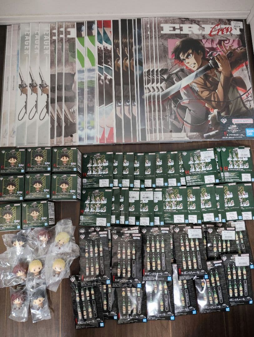 【100点セット】一番くじ 進撃の巨人　下位賞 まとめ売り