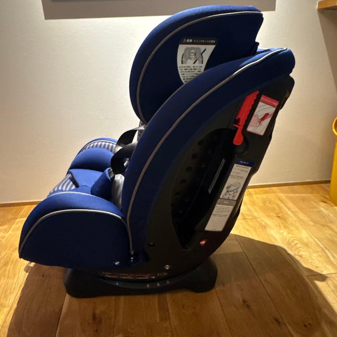 a*r様 Joie チャイルドシート ネイビー Valiant