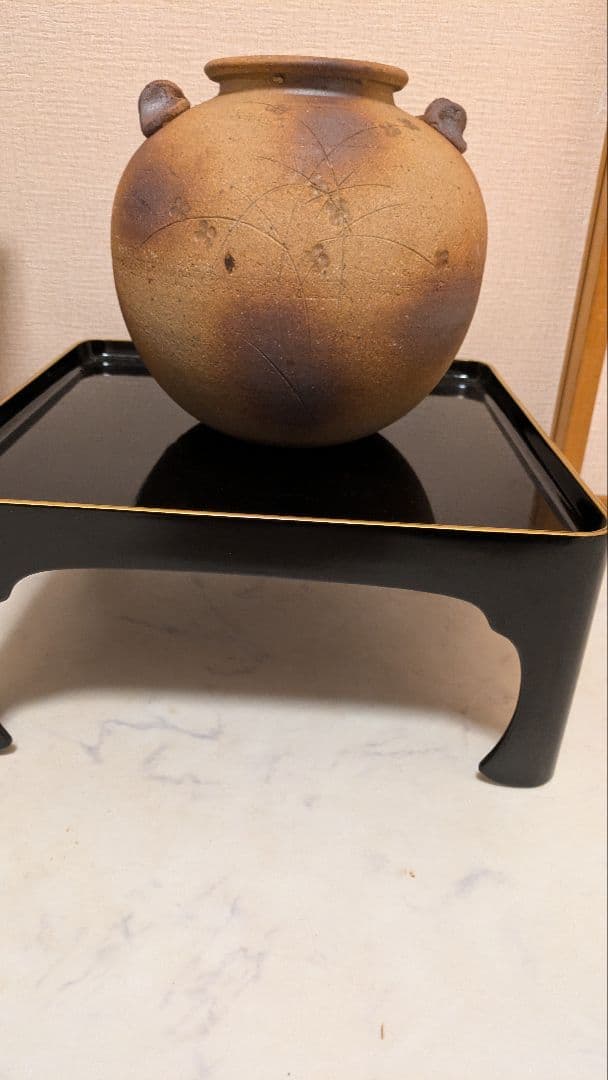 お正月　信楽焼　お花柄　和風洋風のリビング陶器花器物入れ