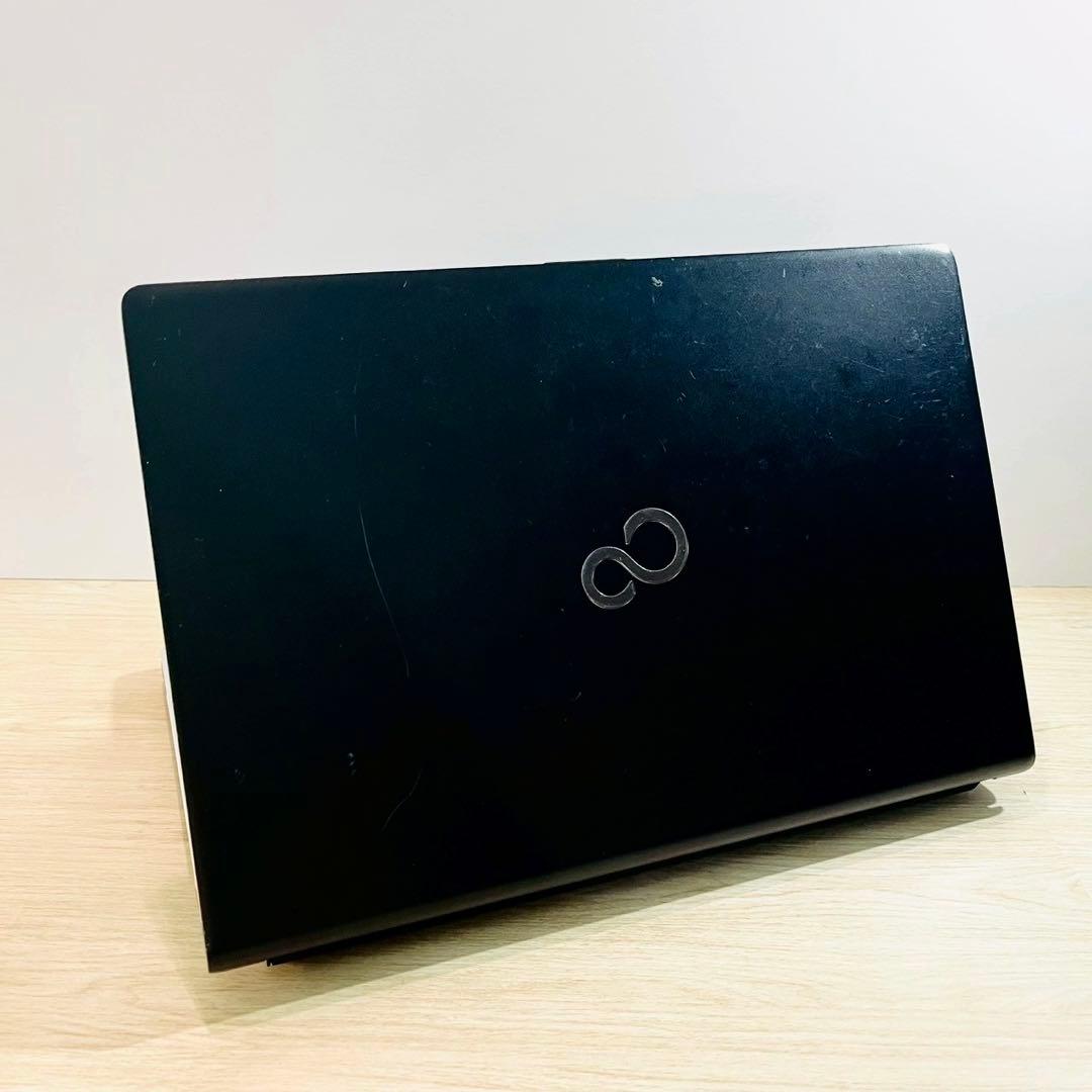 軽量快適❣️第8世代i5 Win11 ノートパソコン フルHD オフィス A4