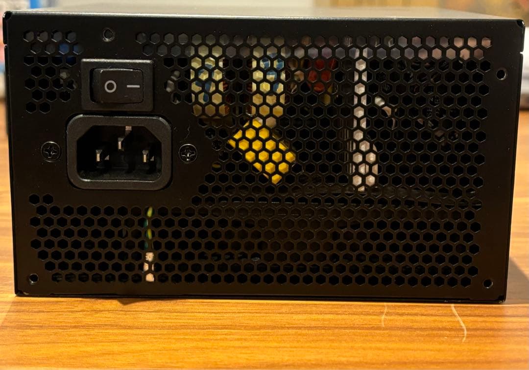 玄人志向 電源ユニット80PLUS GOLD認証 KRPW-GK750W/90+