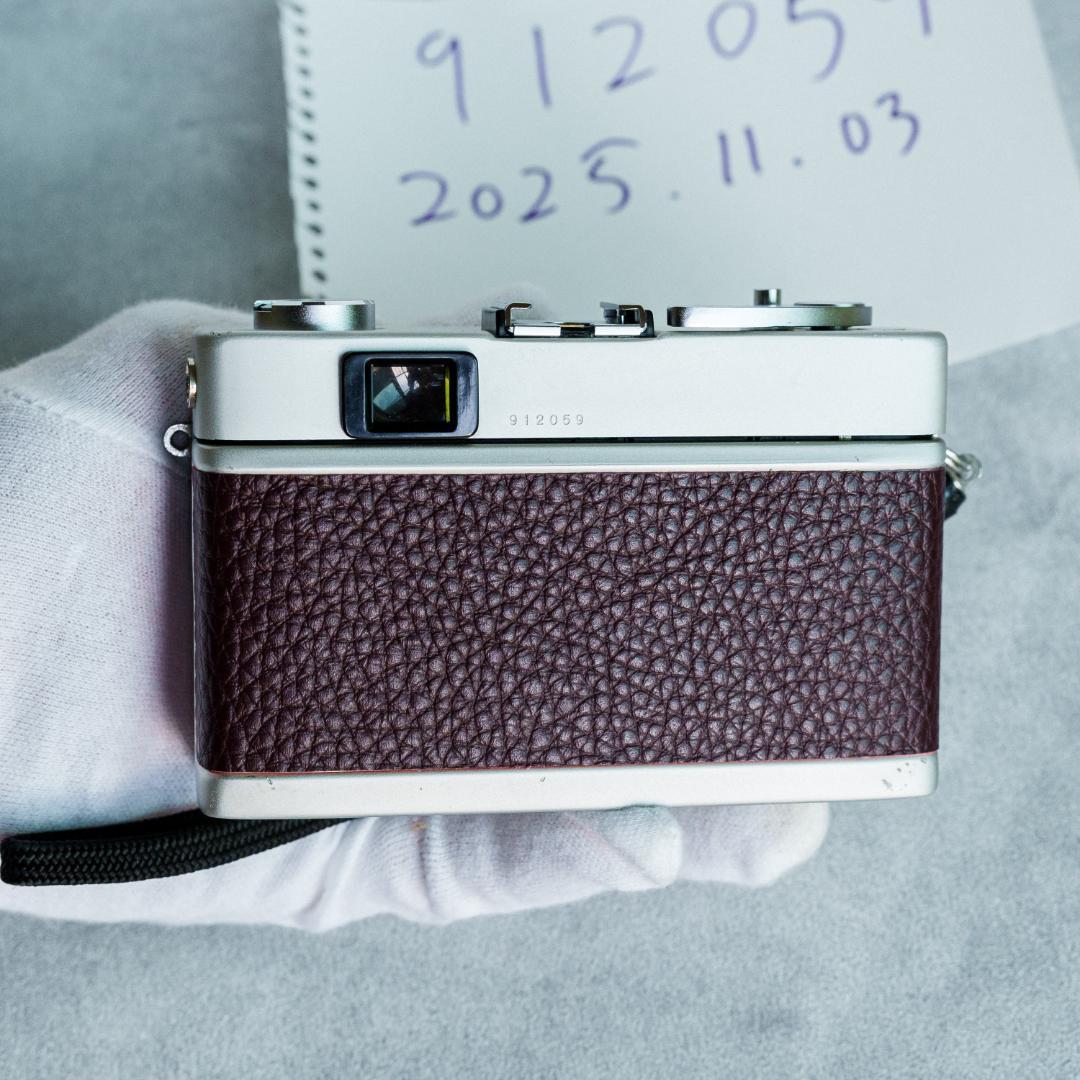 （kiki）Konica C35 flash matic バーガンディ