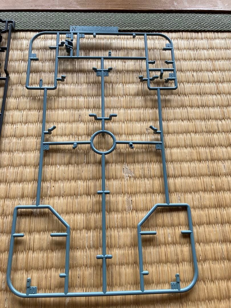 訳あり　1/100 バルバトス　第6形態　ハイレゾリューションモデル　ガンプラ