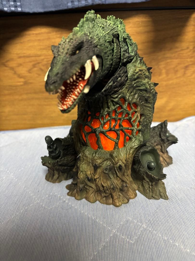 S.H MonsterArts ビオランテ