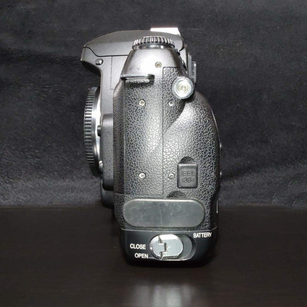 Fujifilm FinePix S2 Pro デジタル一眼レフ 中古・稼働品