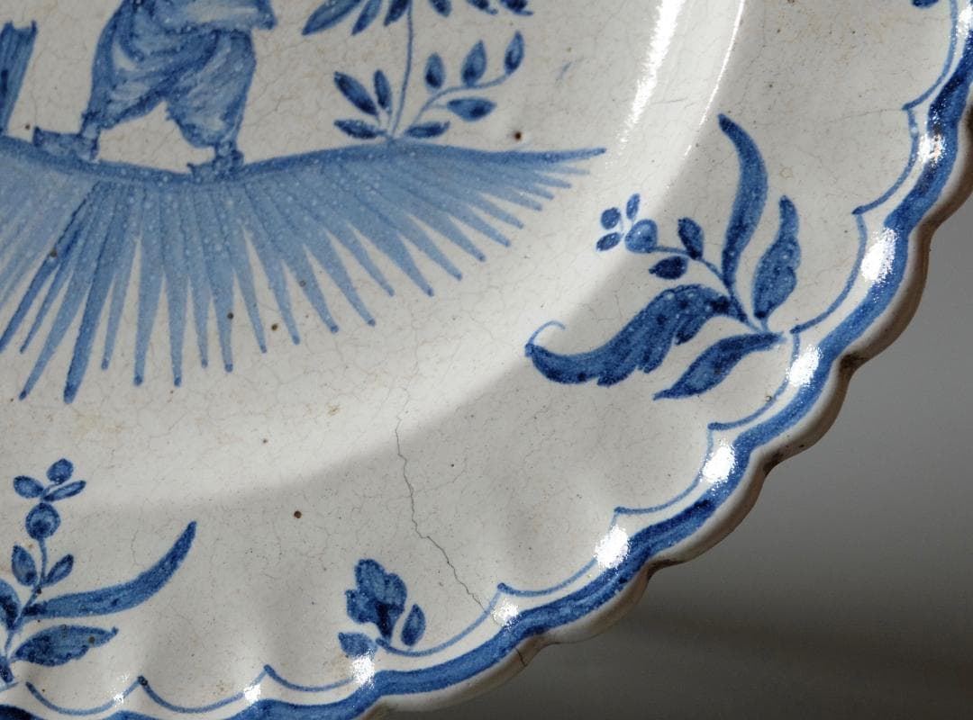 ☆☆フランスの輪花の皿：シノワズリー中国人の絵　19世紀