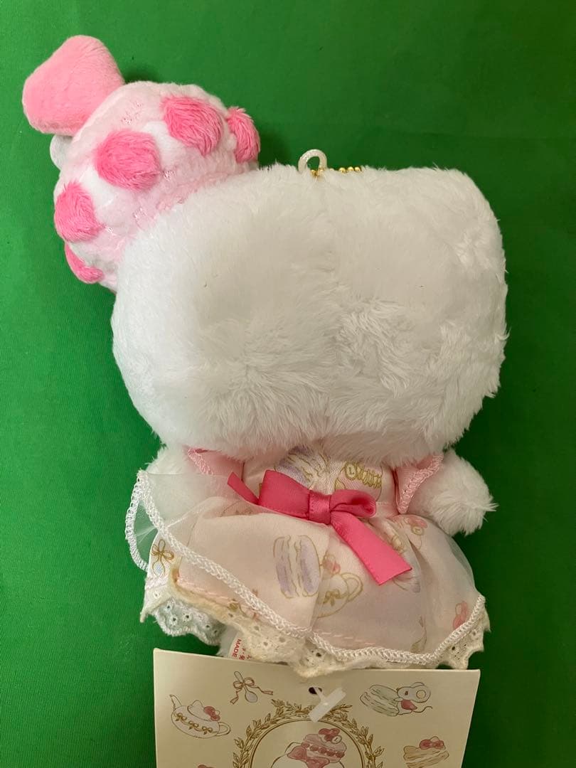 ハローキティ ラデュレコラボ ぬいぐるみ　チャーム