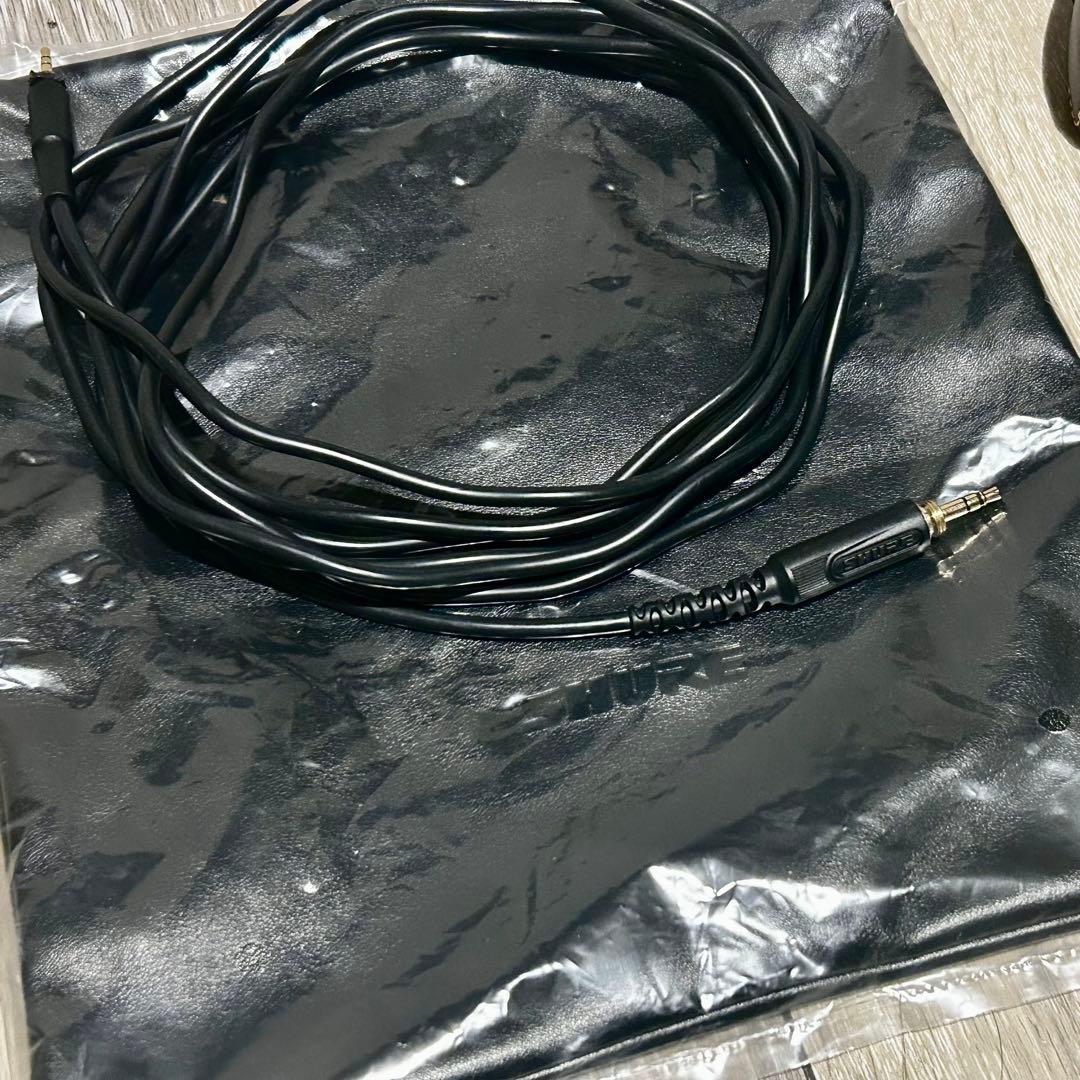 美品！SHURE ヘッドホン SRH840A