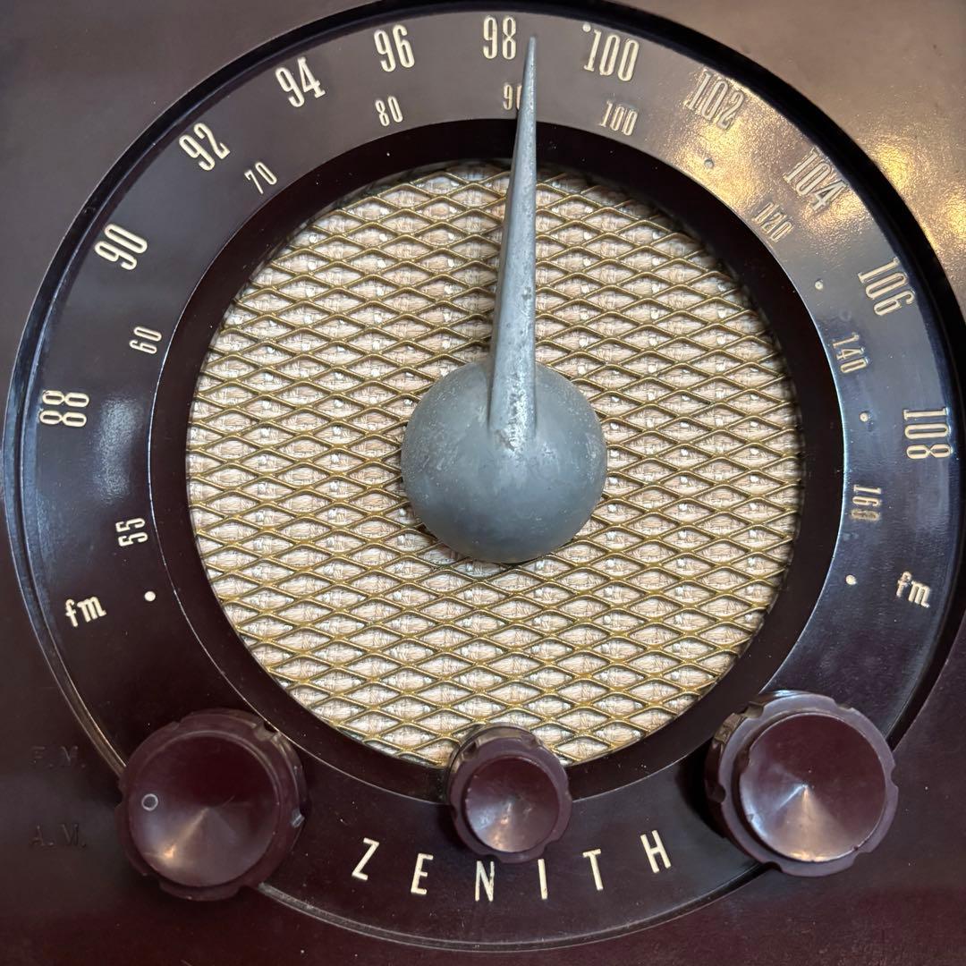 【ZENITH】ヴィンテージ真空管ラジオ　USA AM・FM※動作確認済