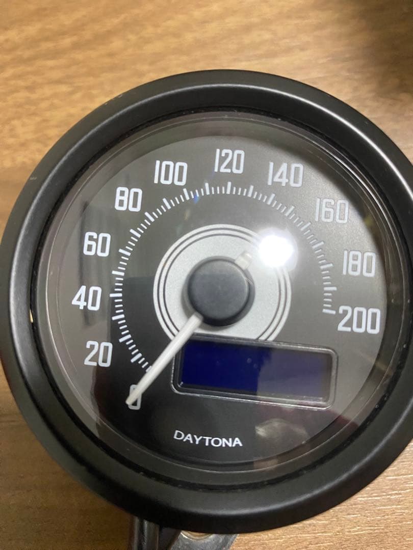 DAYTONA スピードメーター 200km/h