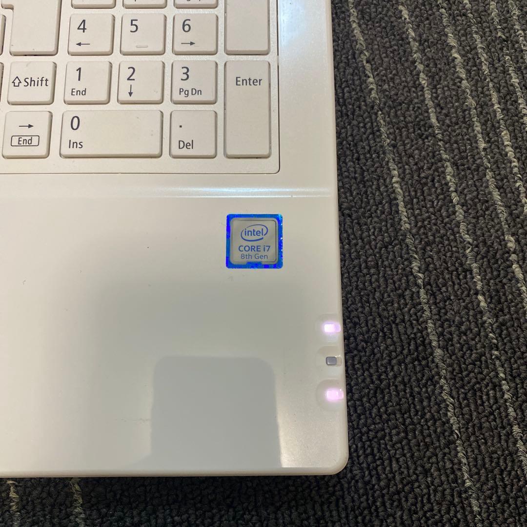 NEC ノートパソコンCore i7-8550U CPU
