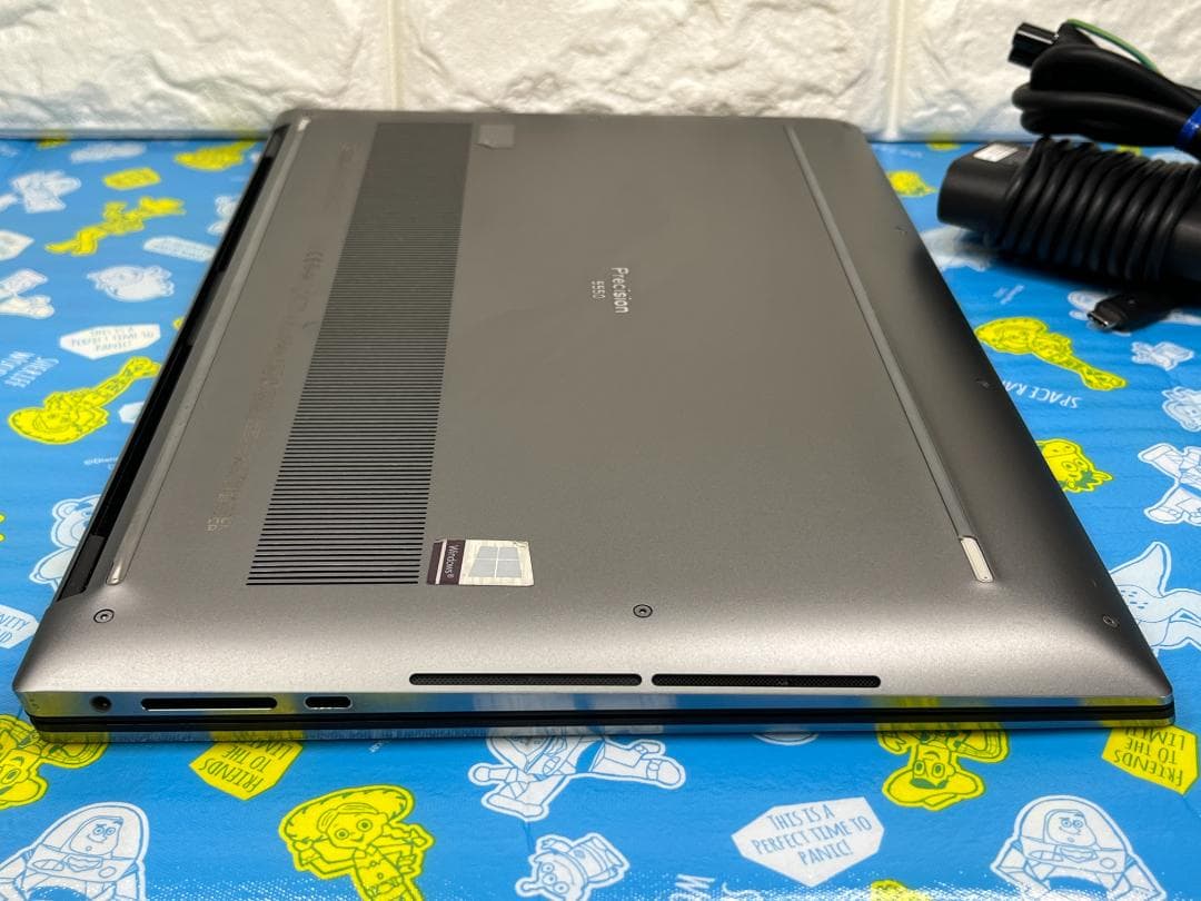 デル Precision 5550 美品 UHD+ 15.6型 タッチ 限定品