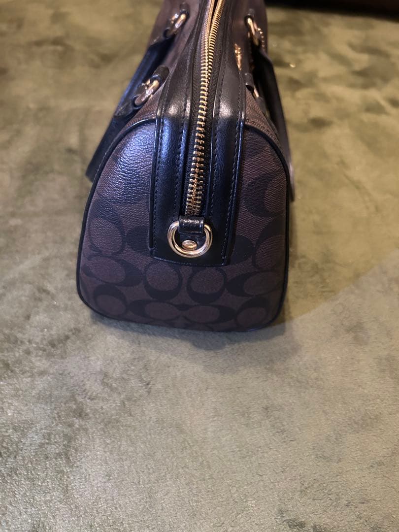 COACH ブラウン ロゴハンドバッグ