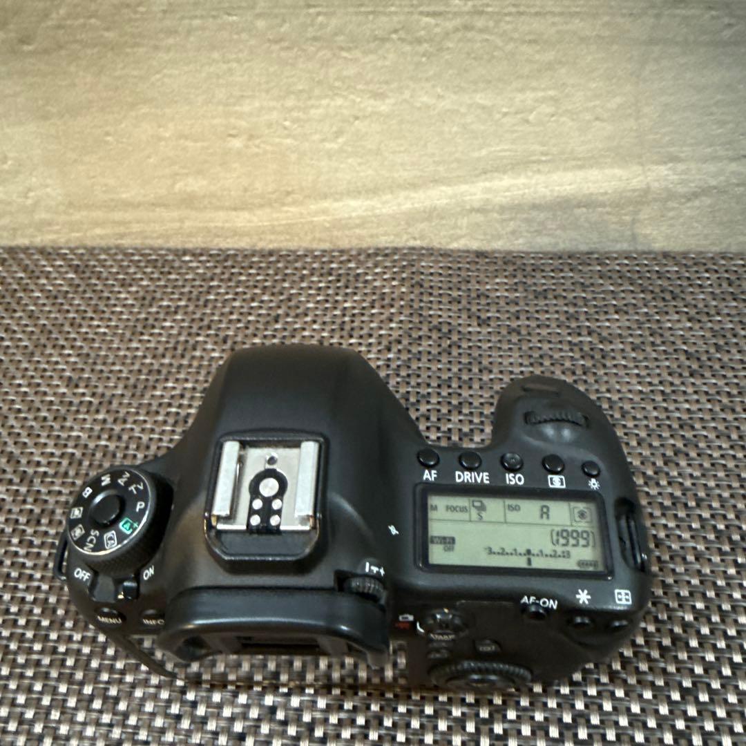 グランパスター様用Canon EOS 6D 本体（ストラップ未使用）
