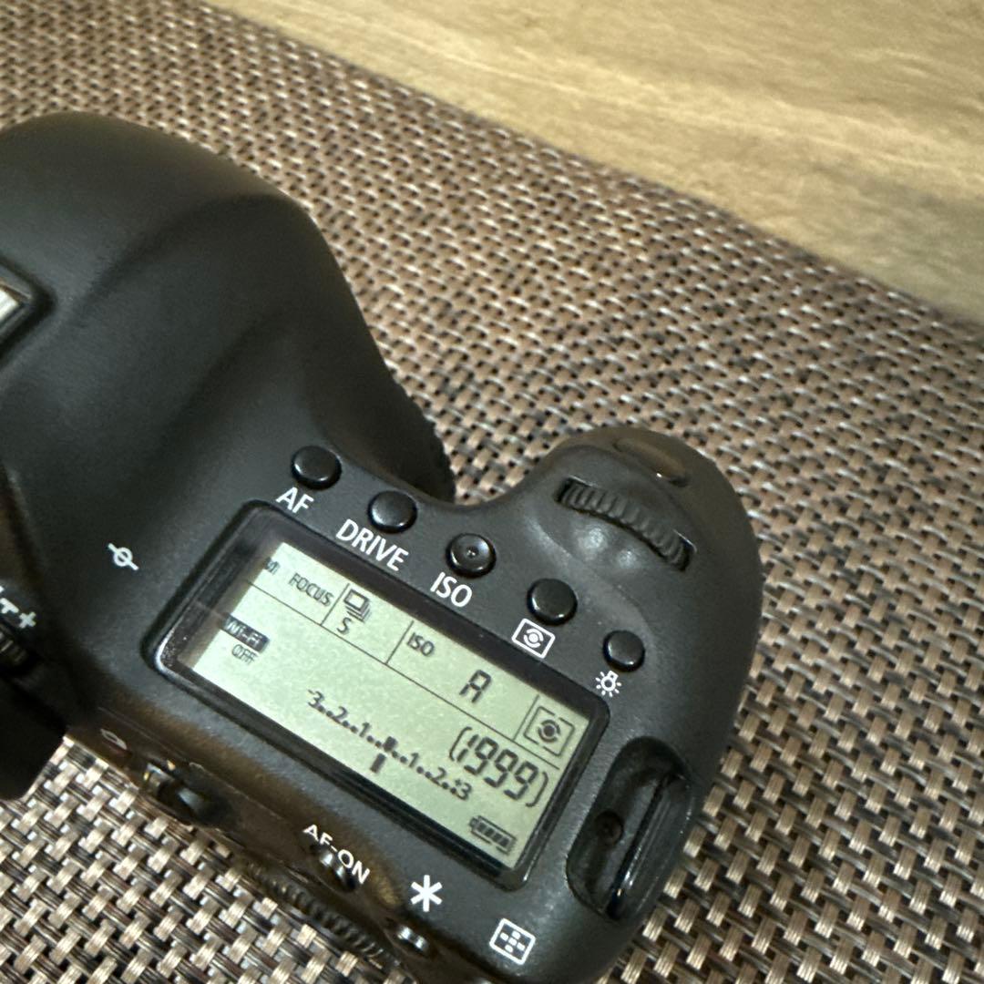 グランパスター様用Canon EOS 6D 本体（ストラップ未使用）