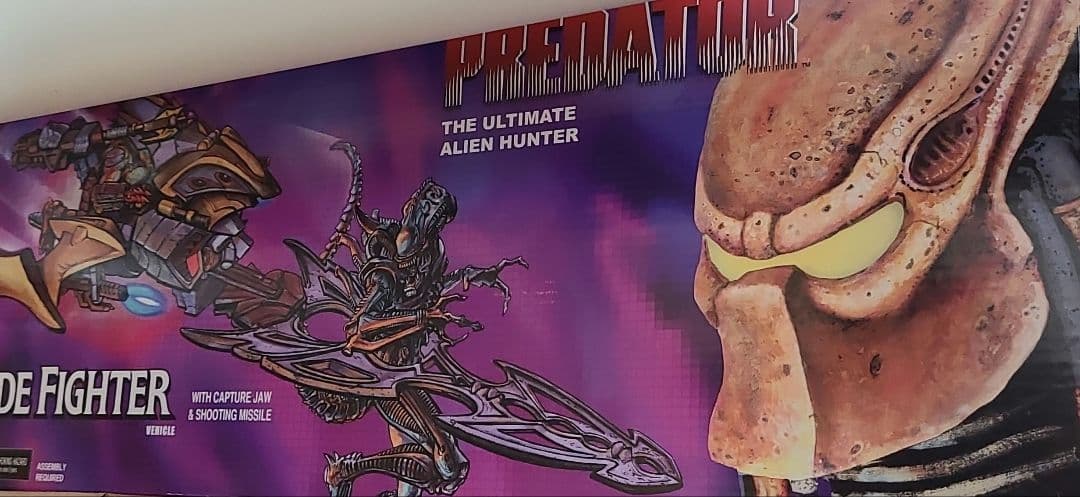 開封済　プレデターブレード・ファイター