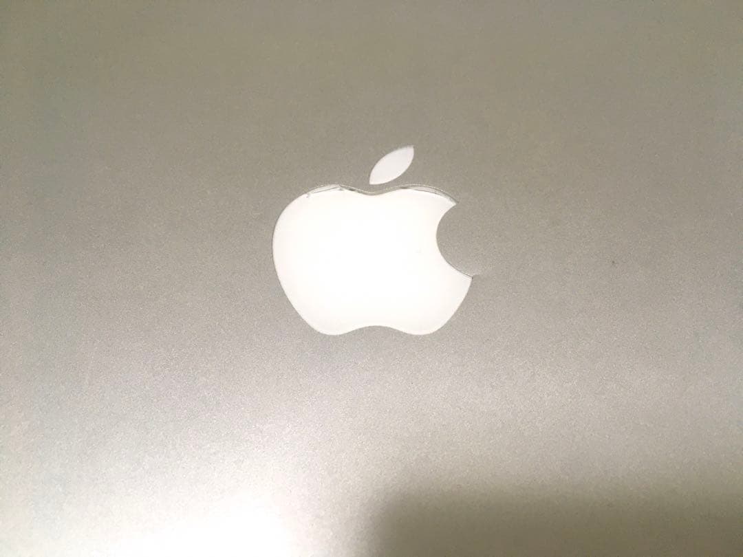 【ジャンク】MacBook Pro 13インチ/充電器付き