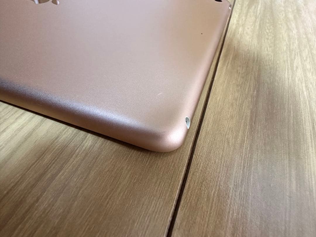 Apple iPad 第7世代 128G ゴールド 本体