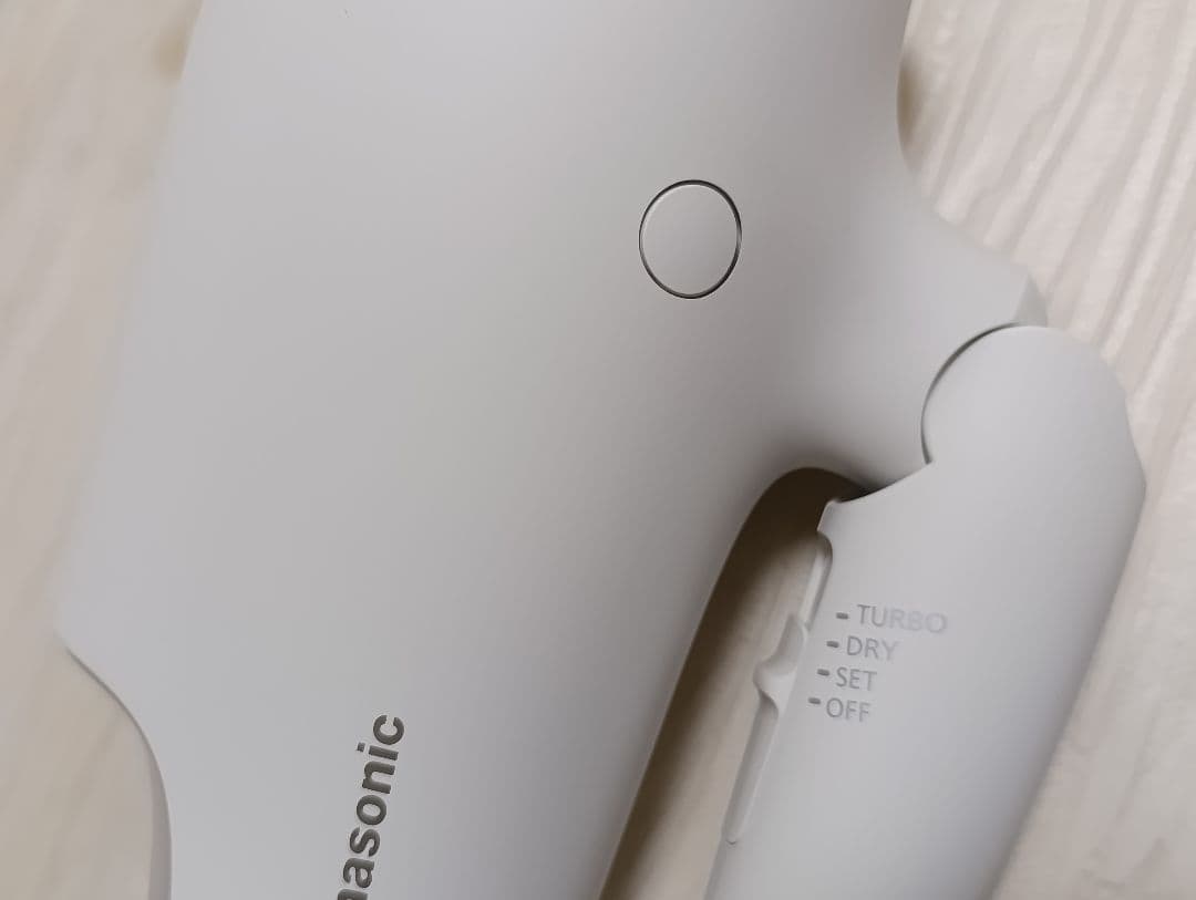 パナソニック ナノケア Panasonic EH-NA0G 21年製 WH 03