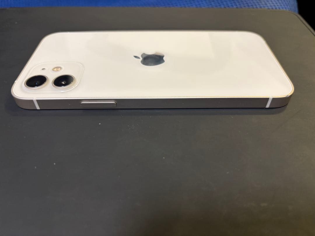 iPhone 12 64GB SIMフリー｜バッテリー99%｜