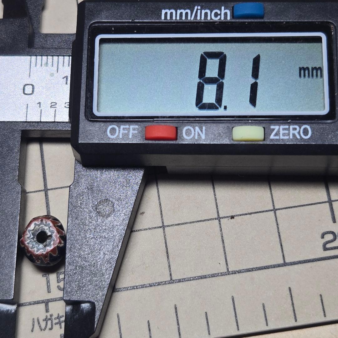 雰囲気抜群　小粒　7層シェブロンビーズ　goro's等のカスタムに　11