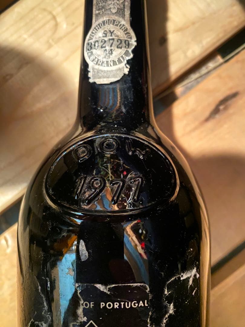 Graham's 1985 & Dow's 1977 ビンテージポート2本セット