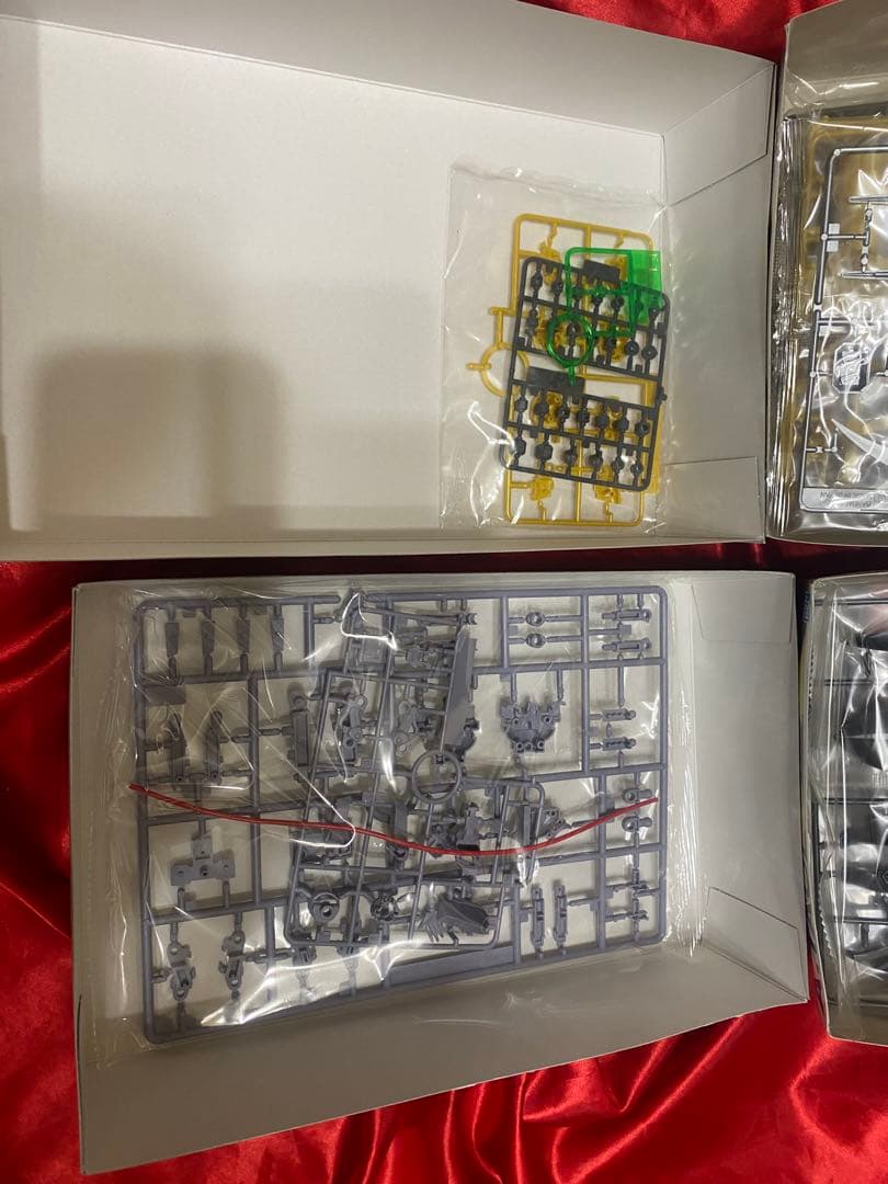 エルガイム　プラモデル　オージ　アトール　リニューアル　新品　未開封　hg