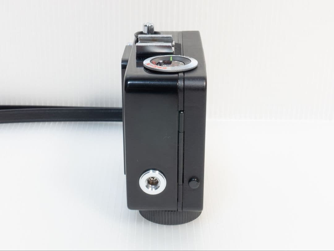 ㉑【美品・整備済】RICOH AUTO HALF SE2「ブラック」オートハーフ