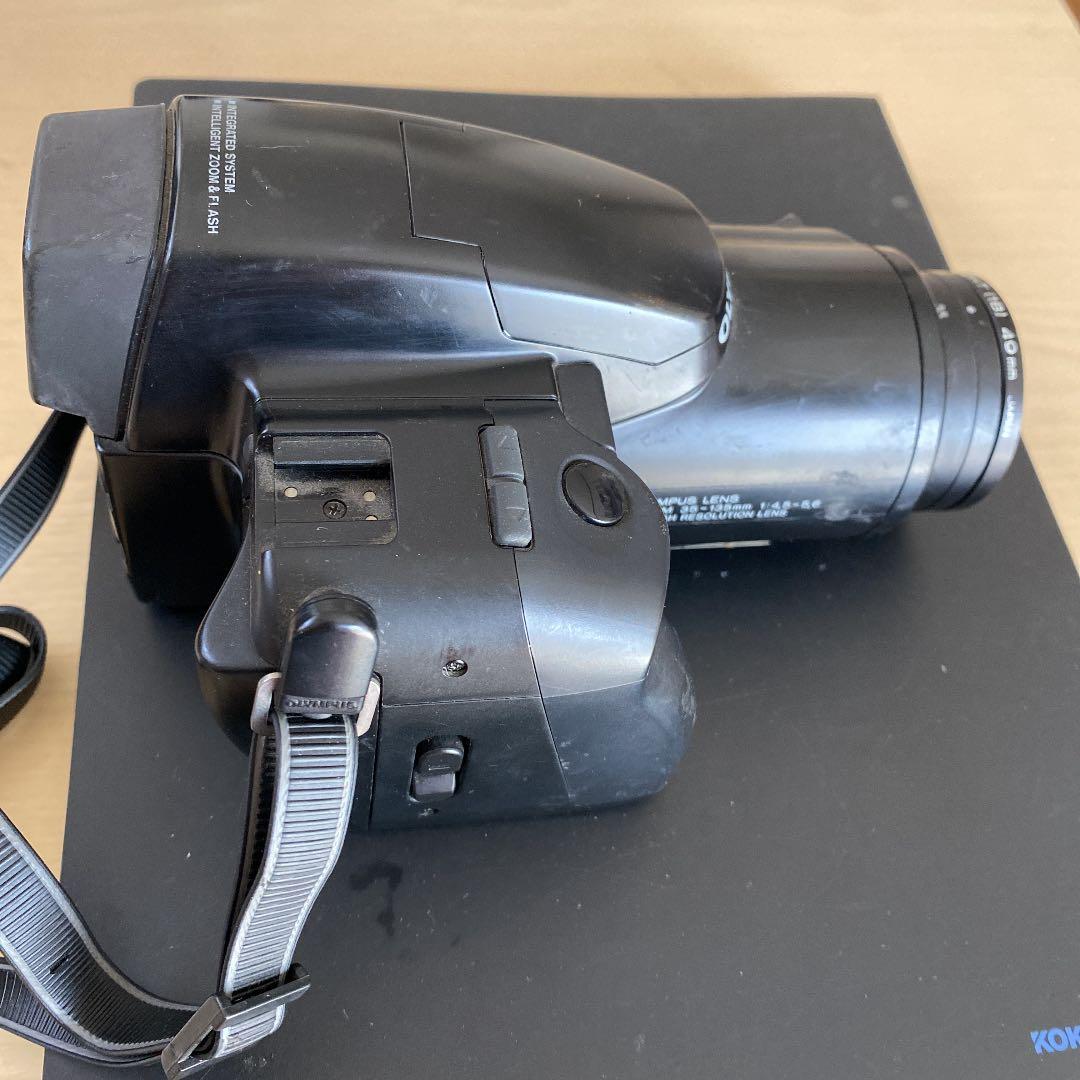 オリンパスの昔ながらのフイルムカメラ