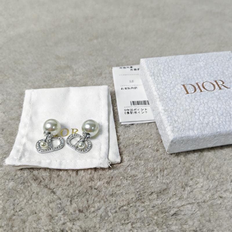 Dior トライバル パール シルバー ピアス