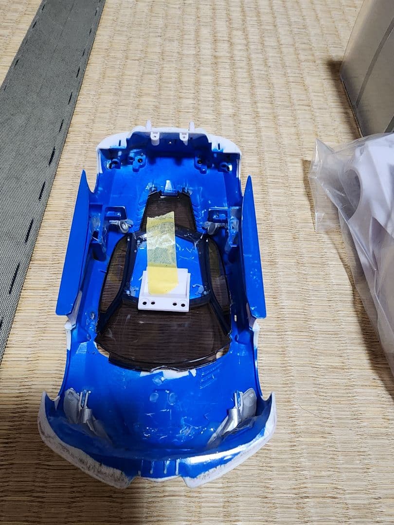 京商 オートスケールイニシャルD AE86未開封とHKSその他使用済みボディ