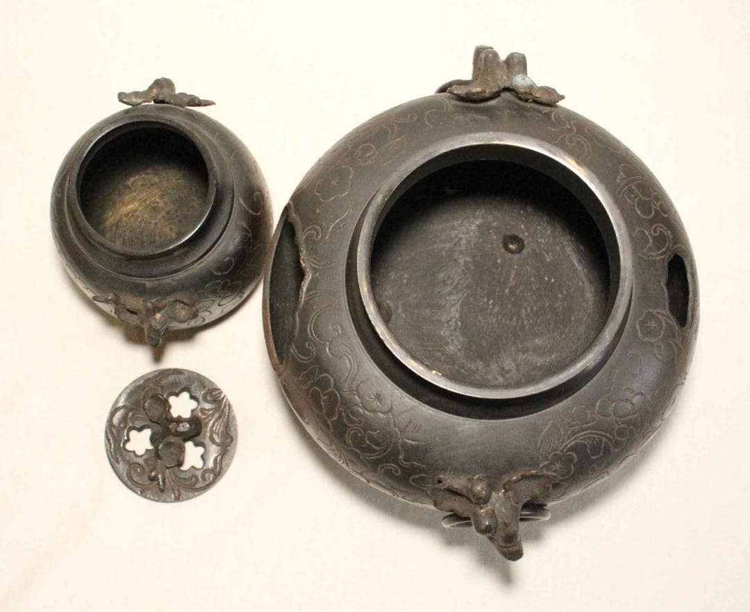 茶道具　茶釜 銅製 植物文 在銘 正斉 19cm 古銅 銅器 金属工芸　唐銅