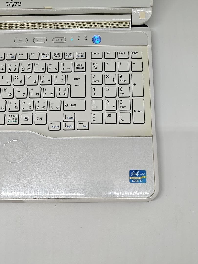 【FUJITSU】爆速 Core i7/新品SSD256GBノートパソコン F1