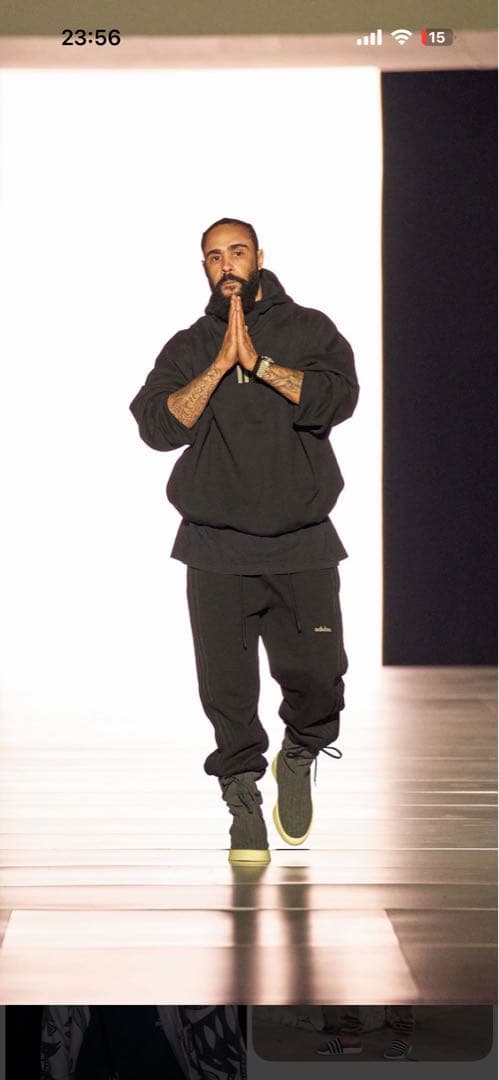 フィアオブゴッド×アディダスのパーカー