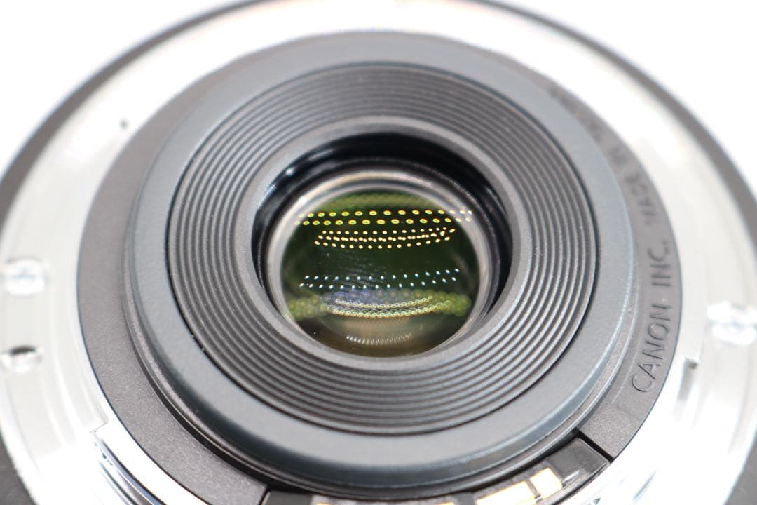 美品 【Canon EF-S 18-135mm IS USM】 EFレンズ