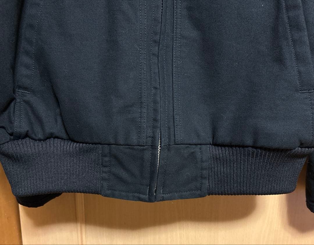 美品 Carhartt ダックアクティブジャケット ブラック キルティング裏地