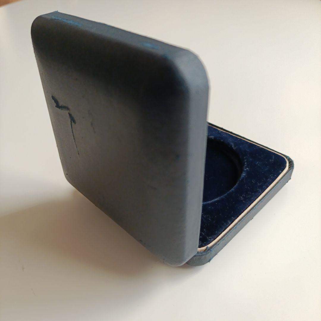 【菊水丸】明治百年記念 明治天皇御肖像牌 純銀 メダル　120g