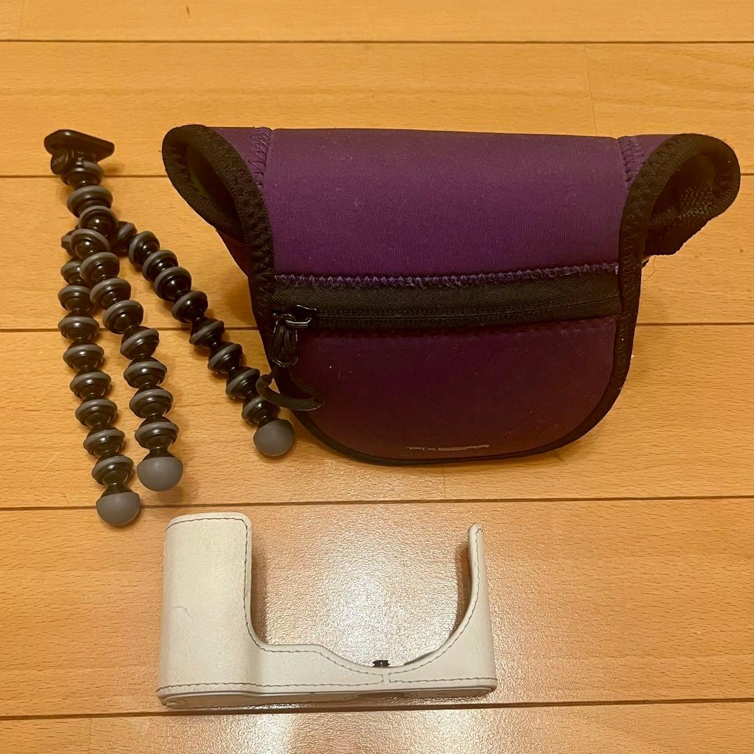 【値下げしました】sony α5100 ミラーレス　一眼カメラ