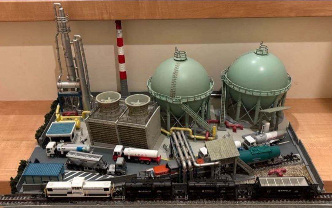 Nゲージ コンビナート工場　情景ジオラマ