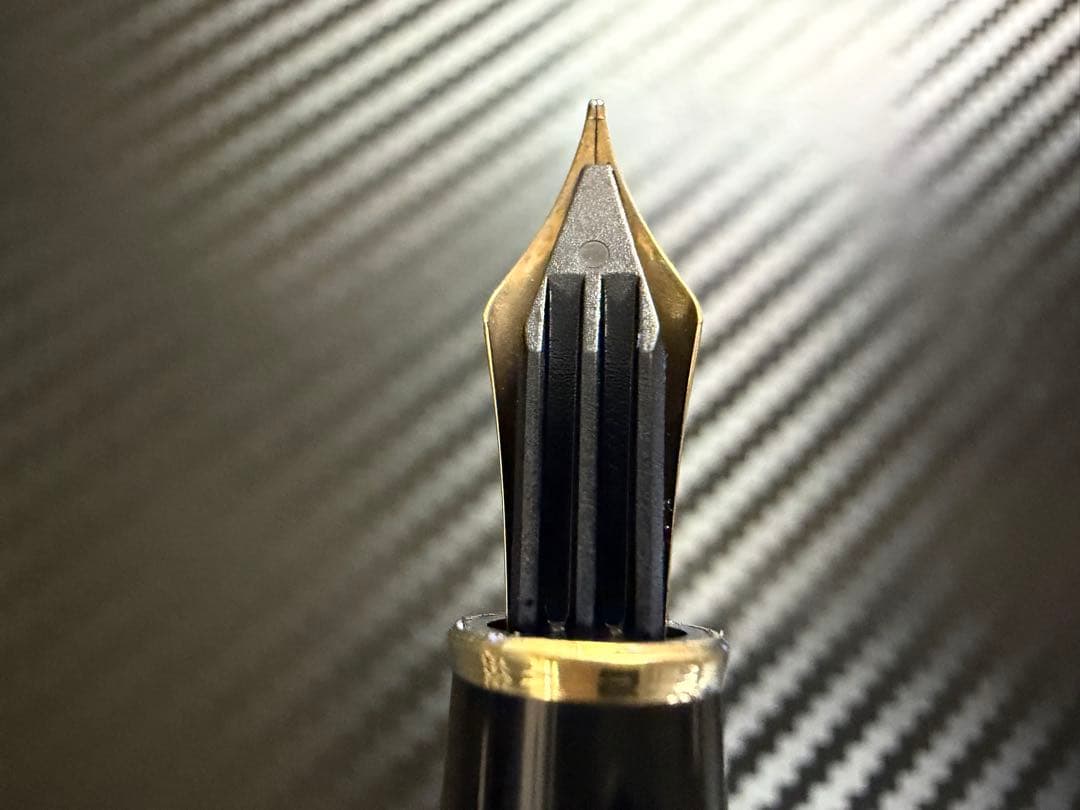 極美品 モンブラン マイスターシュテュック 144 ブラック 中白 F 万年筆