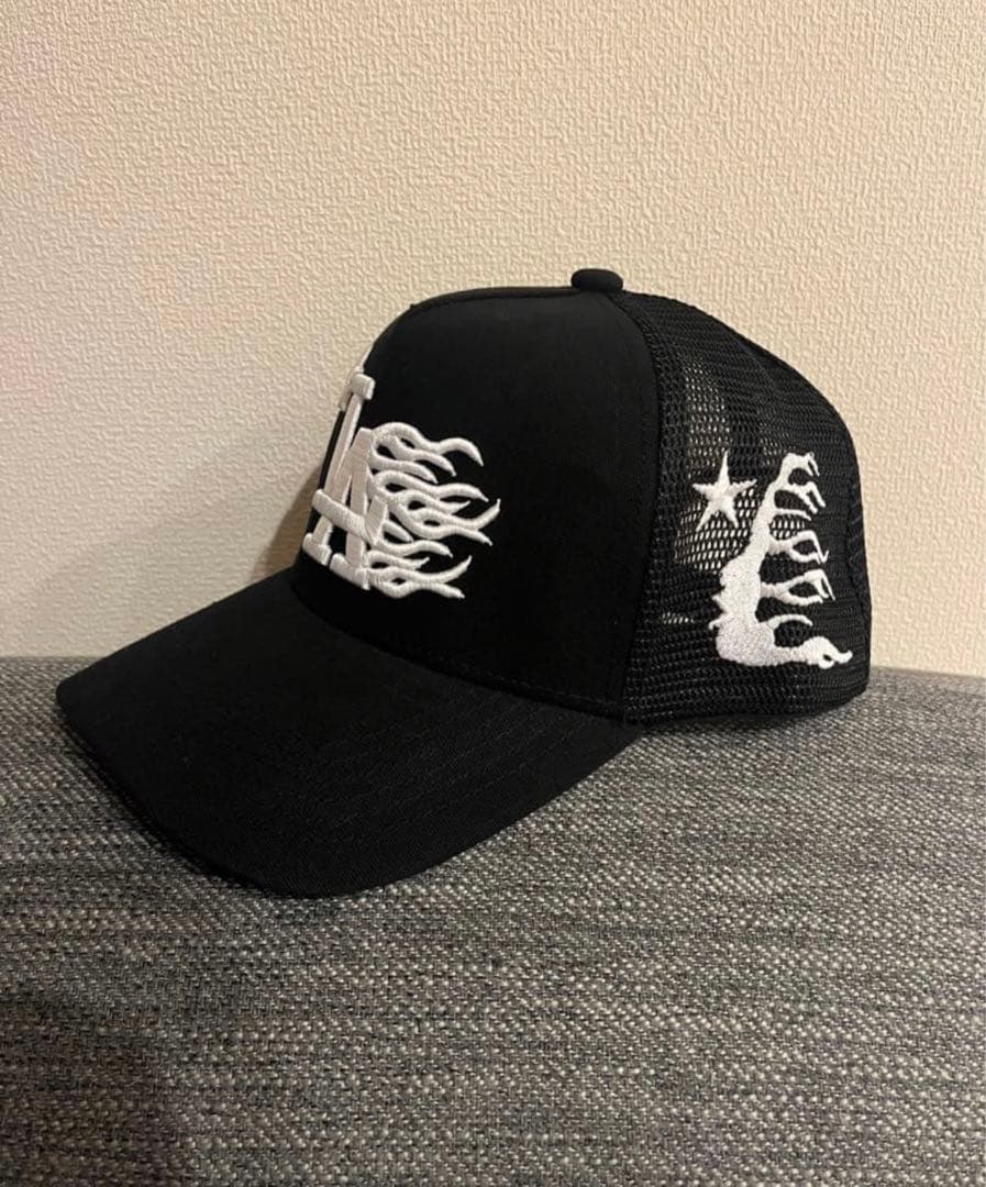 希少 海外限定 HELLSTAR LA BLACK SNAP BACK CAP