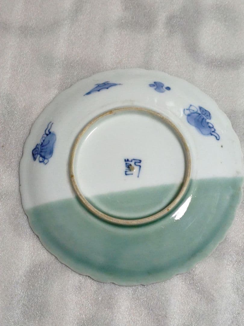 古伊万里　青磁　染付　風景皿　中皿　骨董　輪花形