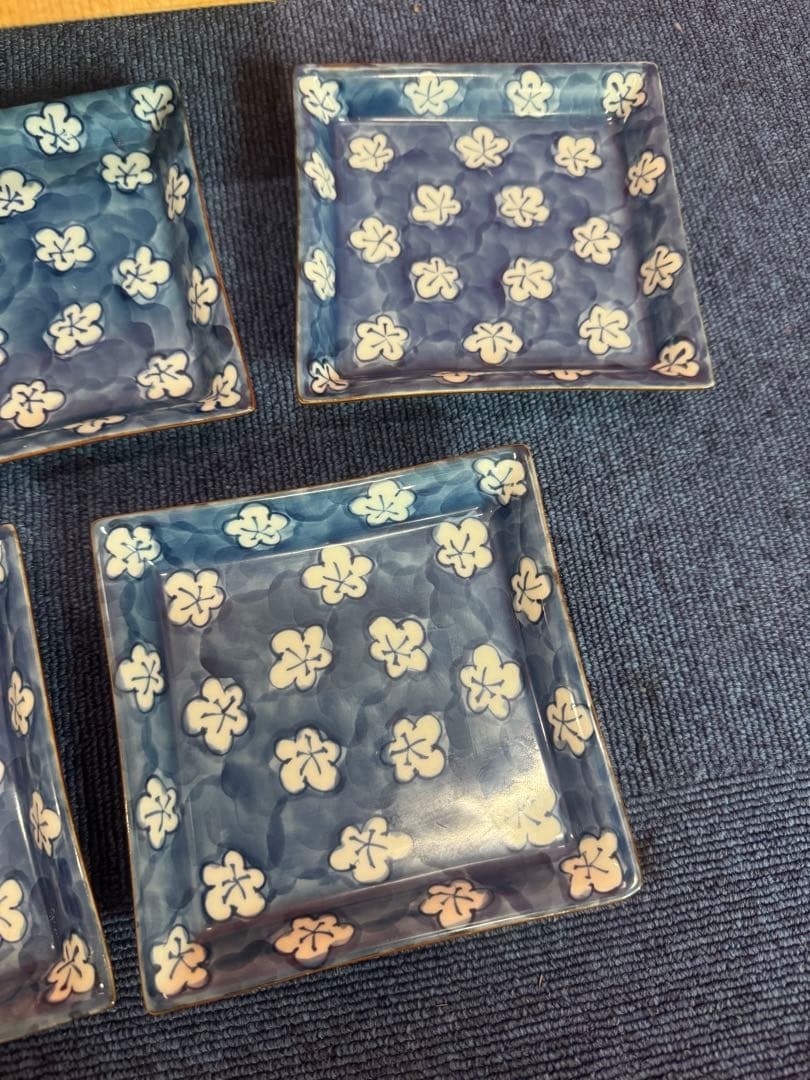 1696 林源右衛門 染付 古染風 梅紋 銘々皿 角皿　5客