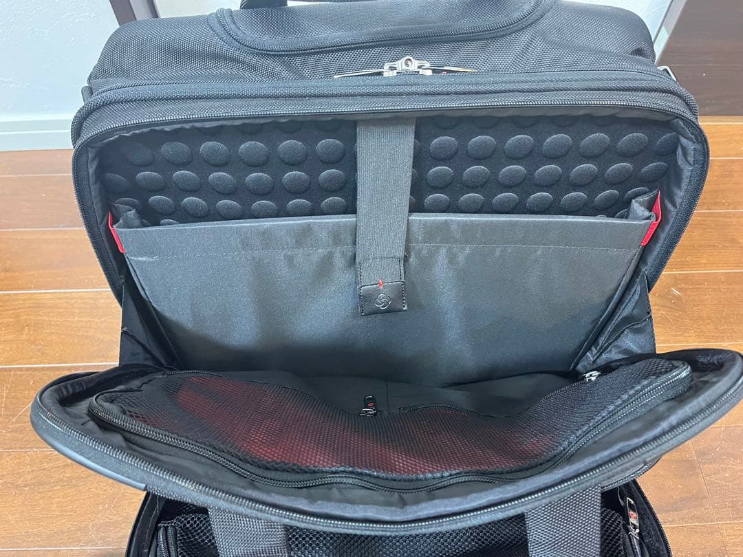 Samsonite 黒 キャリーケース&バッグ 中型 機内持ち込み可◎