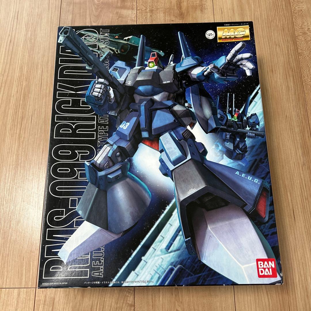 リック・ディアス　ガンダム　プラモデル　ガンプラ