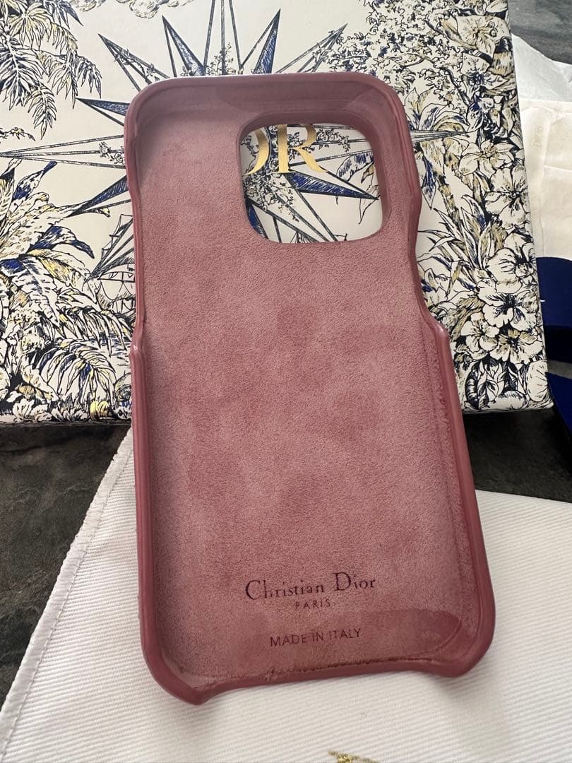 Christian Dior キルティングiPhone14Proケース