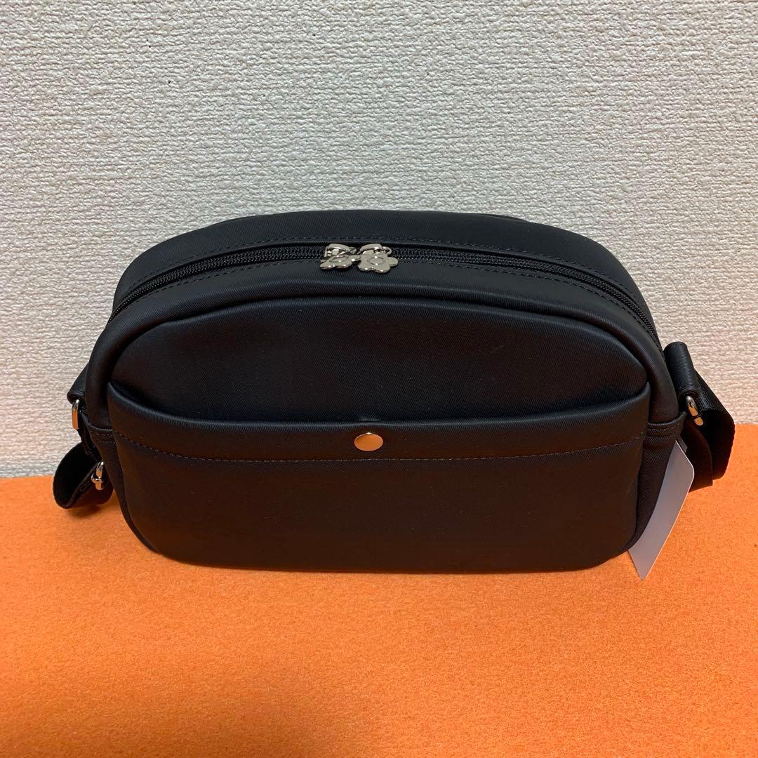 デイジーランダムキルト ショルダー／マリークヮント（MARY QUANT）