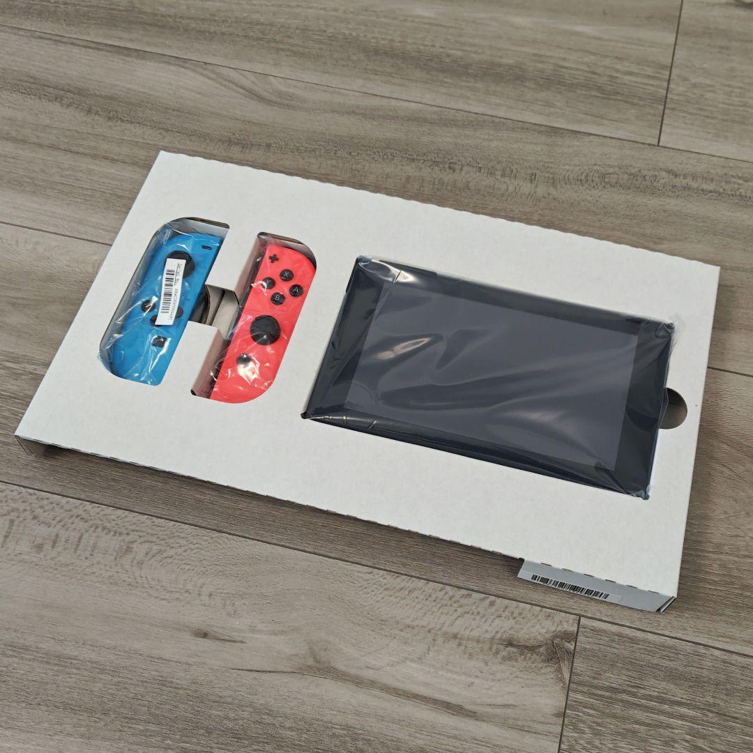 【格安販売】Nintendo Switch 本体 + ジョイコン 青赤セット