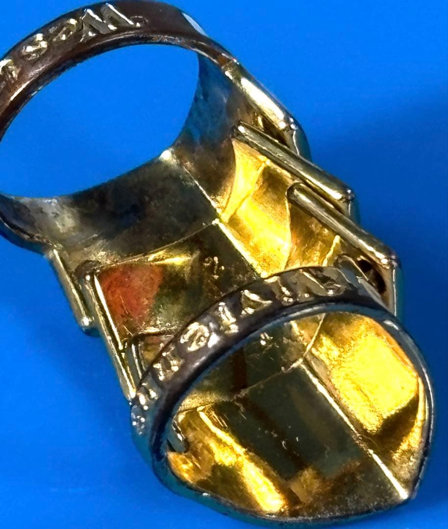 d*4様 希少✨ヴィヴィアン　アーマーリング　リング　ホワイト　ゴールド　レトロ