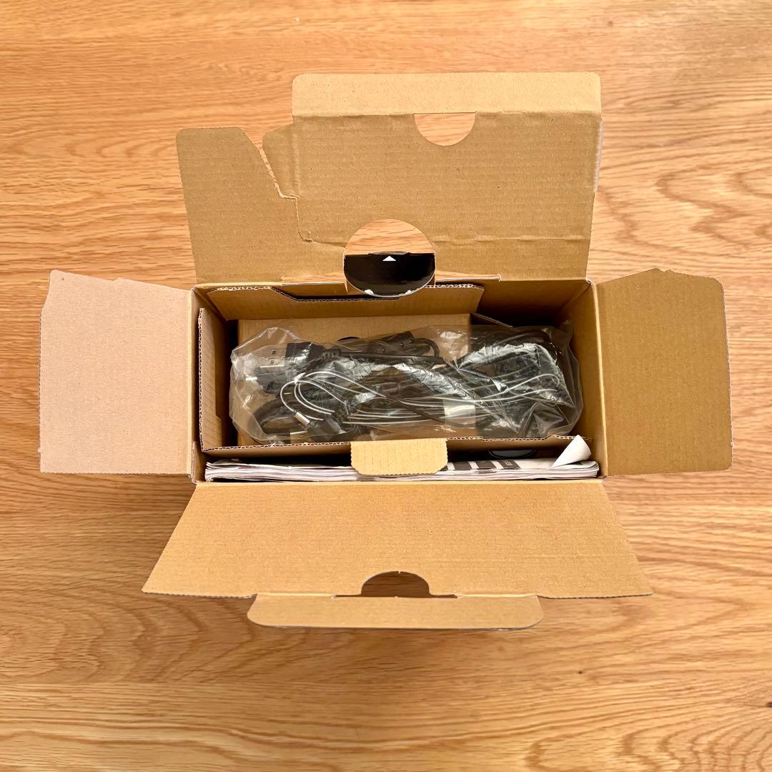 ◆1回使用・美品◆パナソニック ビデオカメラ HC-V480MS ケース オマケ